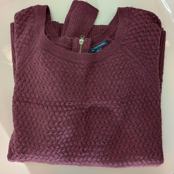 American Eagle Waffle Knit Maroon Sweater Large - Picture 4 of 7